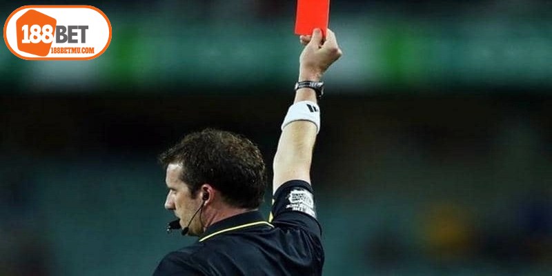 Kèo Chấp 1.75 - Mẹo Đánh Cược Đỉnh Như Cao Thủ Lâu Năm 18 Người chơi cần phân tích chiến thuật để dự đoán kèo thẻ phạt